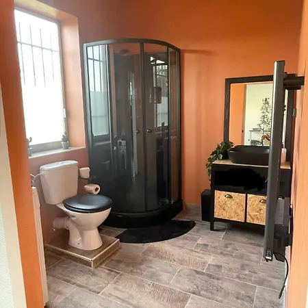 Апартаменты Cosy Avec Deco Artisanale Unique