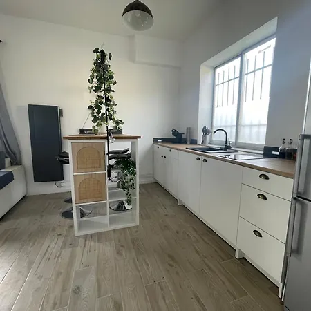 Cosy Avec Deco Artisanale Unique